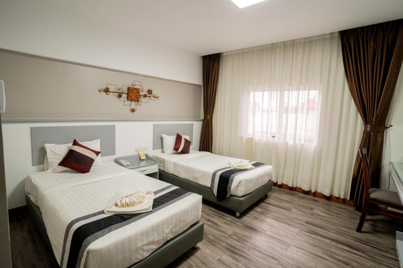 Hak Heng Hotel Poipet Exterior photo
